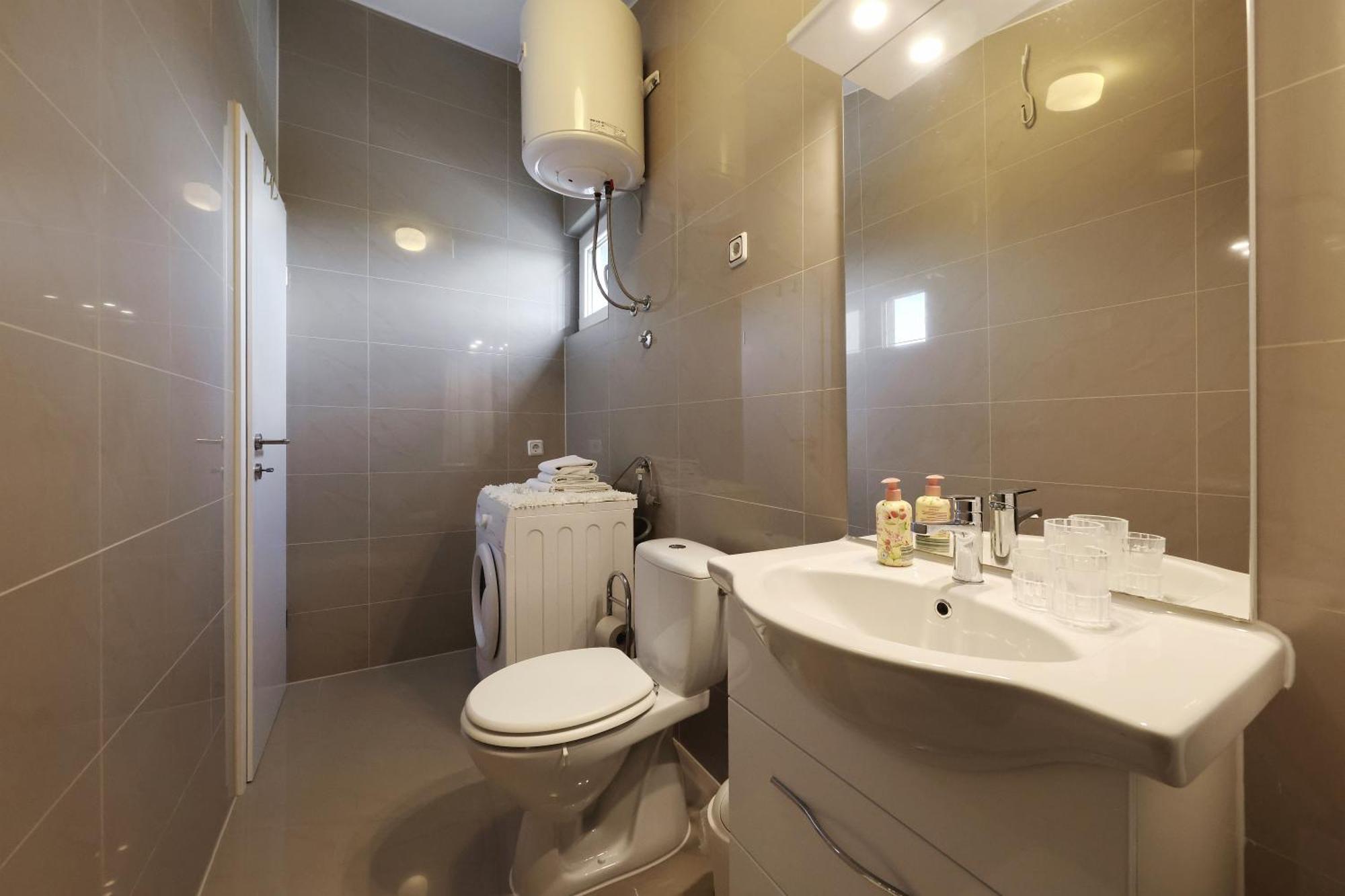 Apartments Rosini, 300M From The Beach With Shared Tavern And Bikes, Nin Exterior foto